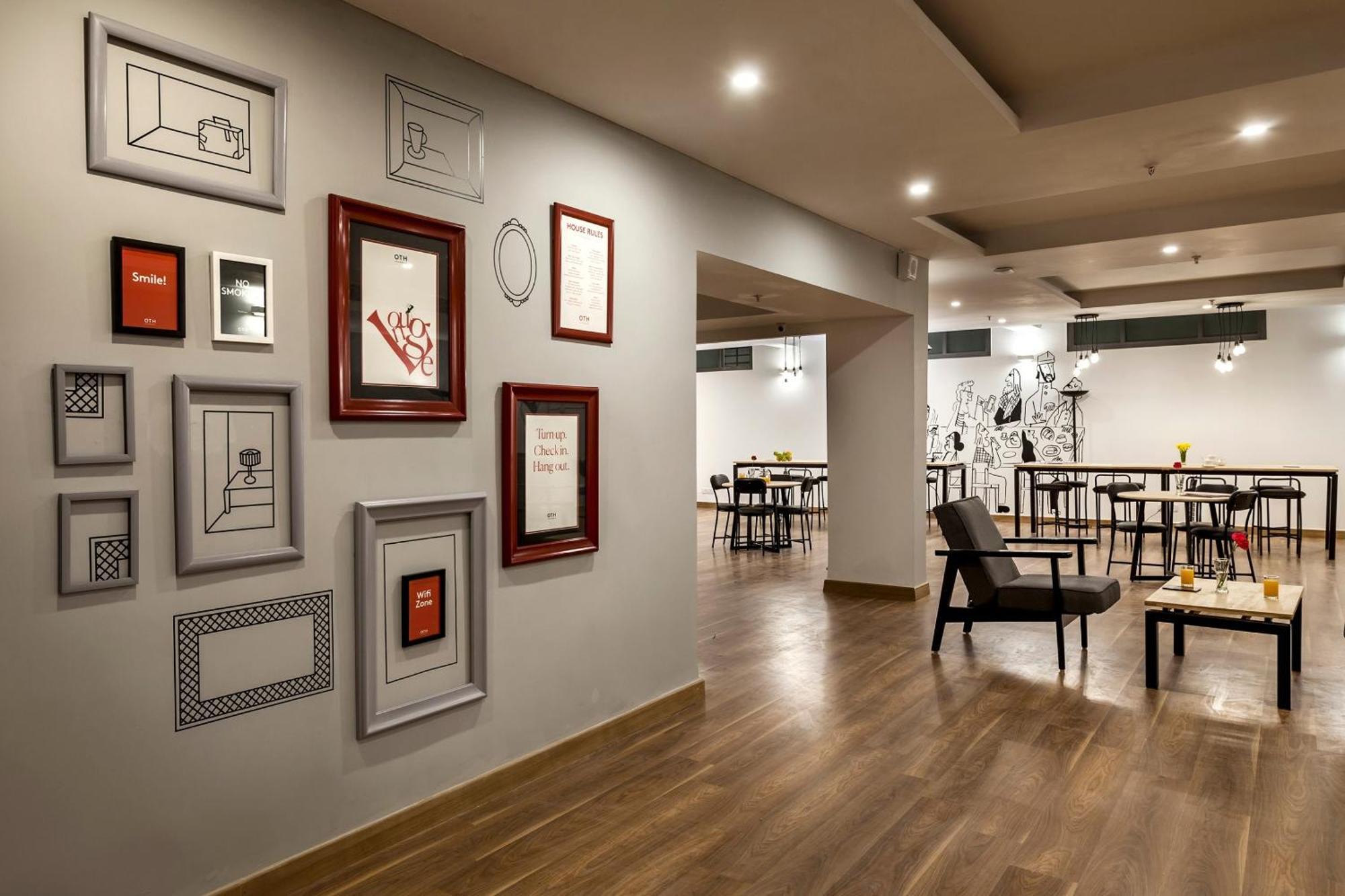 גורגאון Townhouse The Amv Hotel מראה חיצוני תמונה